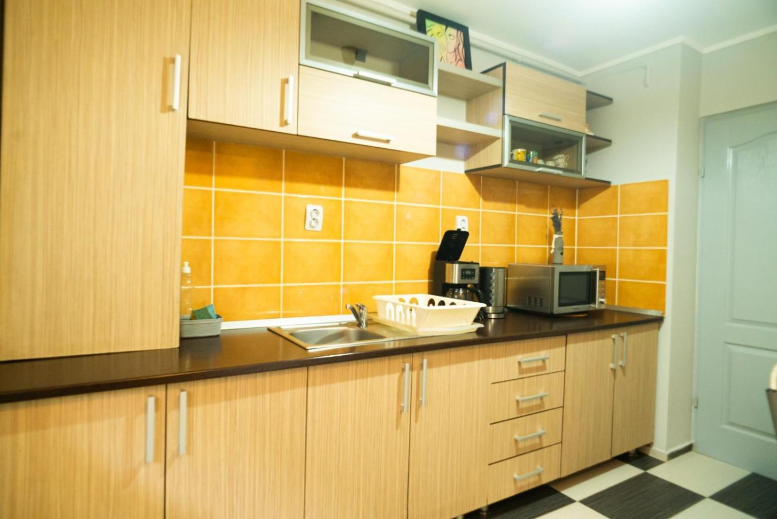 Apartament Dacul Hunedoara Buitenkant foto